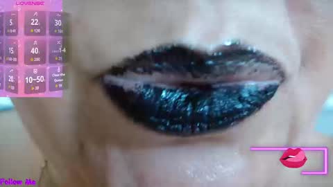 Snapshot of kerly_doll chatting on September 9, 5:46 pm K E R L Y online show from September 9, 5:46 pm