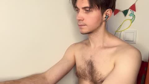 Kero online show from February 6, 8:00 pm