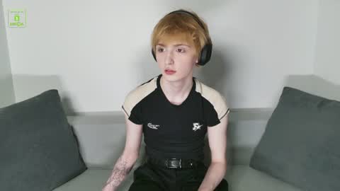 Kessy online show from June 12, 8:41 pm