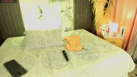 Ketzia online show from July 22, 5:42 am