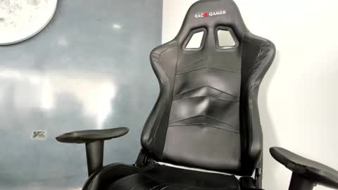 Kevin online show from March 9, 4:33 pm