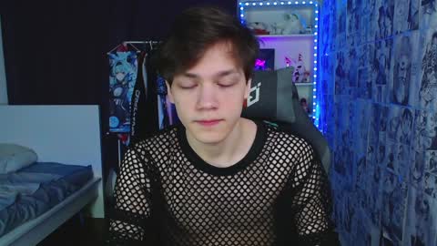 Kevin online show from February 6, 4:53 am