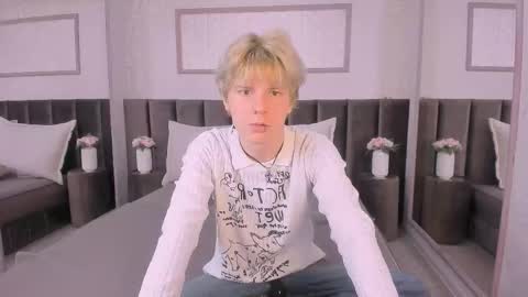 Kevin online show from October 21, 2:43 pm