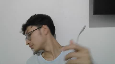 kevintdx online show from November 9, 4:05 am