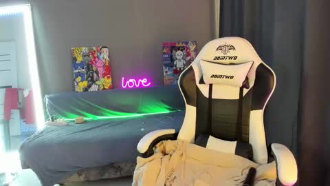 Keyli online show from October 15, 10:38 am