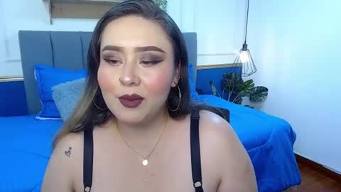 K H A I L A online show from June 11, 7:01 pm