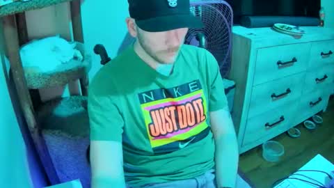 KevKev online show from April 6, 3:15 am