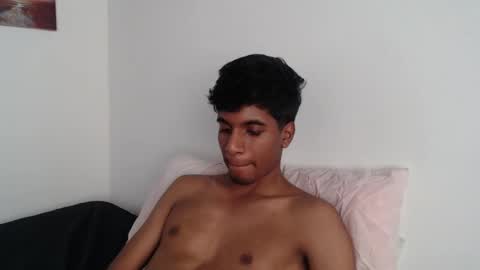 khevinlopezonig online show from January 29, 8:46 pm