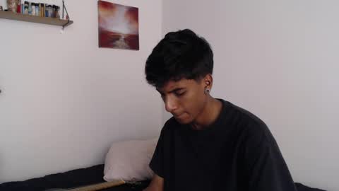 khevinlopezonig online show from January 22, 10:05 pm