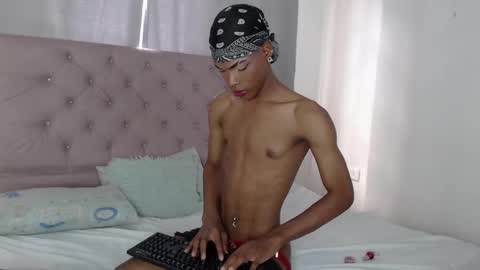 Snapshot of khler_angelis chatting on March 11, 8:20 pm khler_angelis online show from March 11, 8:20 pm