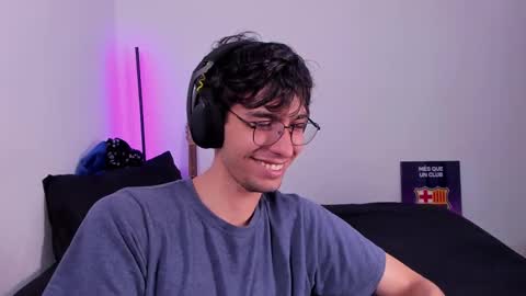 khozler_ online show from March 11, 3:14 am