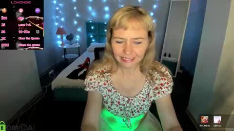 Ellie online show from March 1, 2:32 pm