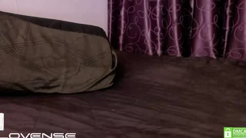 Hey Im Ivan everyday online 9am to 6pm 6 GMT Help me Reach K FollowerslPut your finger up  online show from July 10, 7:46 am