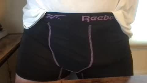 kickboxer04 online show from December 6, 1:38 pm