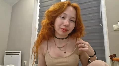 Sarah online show from April 15, 7:58 pm