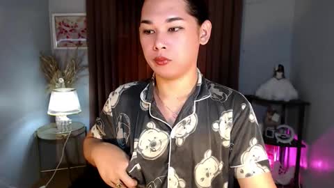 Snapshot of kiethmadison_miller chatting on October 2, 11:36 pm Im Mia online show from October 2, 11:36 pm