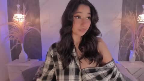 Kim Thompson online show from December 23, 10:43 am