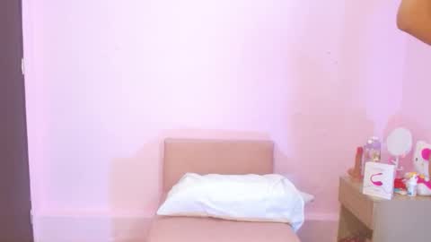 Melody online show from October 15, 1:01 pm