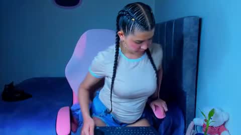 Channel online show from June 11, 12:43 am