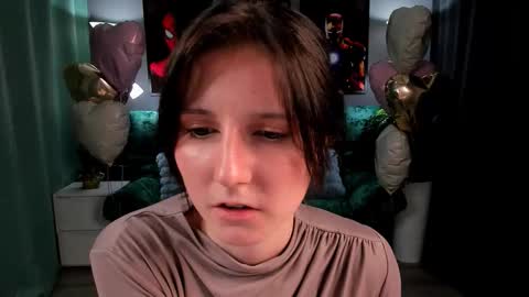 Kika online show from March 4, 12:13 pm