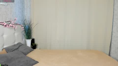 Kiki online show from June 21, 1:12 am