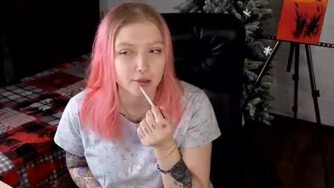 Kiki online show from January 9, 9:53 pm