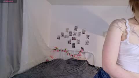 Kiki online show from June 14, 9:44 am