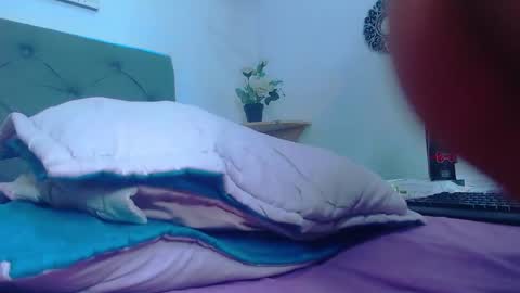 Snapshot of kim_clarck1 chatting on February 26, 8:06 am Kim online show from February 26, 8:06 am