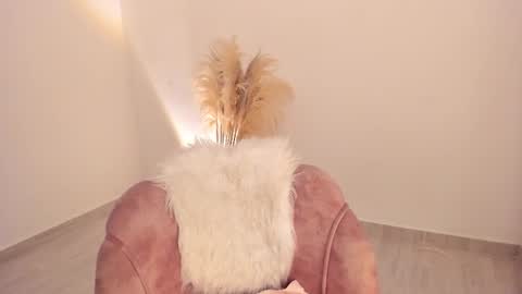 Kim Murphy online show from January 5, 5:27 pm