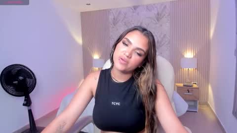 Kim online show from March 6, 7:57 pm