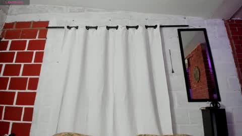 Kim  Yuk online show from November 7, 11:18 pm