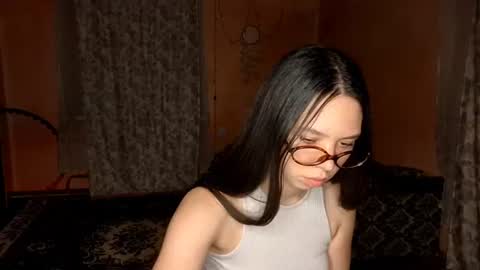 kimberlikoshy online show from June 10, 7:24 pm