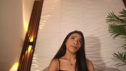 kimberly gonzalez online show from October 29, 7:58 pm