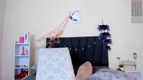 Kimberly online show from October 24, 2:07 pm