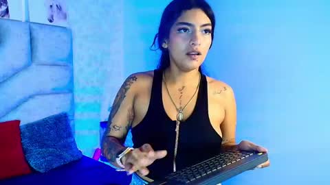 kimberlyfox_t online show from June 9, 1:11 pm
