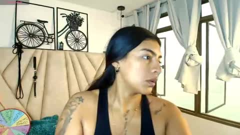 kimberlyfox_t online show from April 14, 12:30 pm