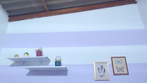 Kim  online show from April 17, 9:50 pm