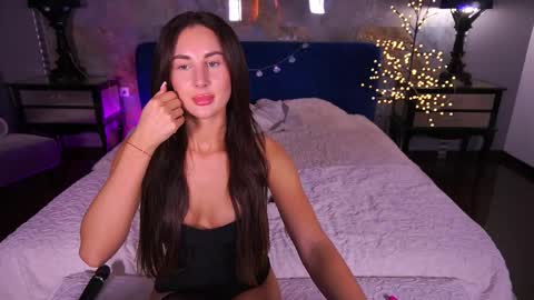 Kim online show from April 16, 8:42 pm