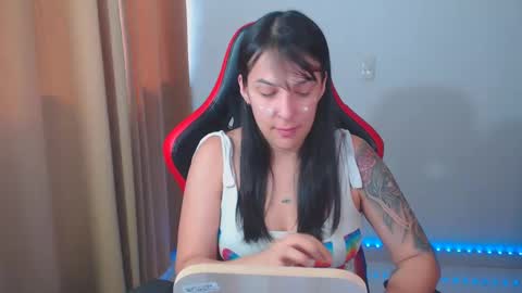 Kim 3 online show from January 26, 8:13 pm