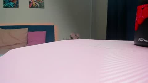 kimkittyns online show from June 13, 10:09 pm