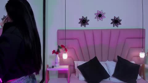 kimluna1 online show from February 22, 3:21 am