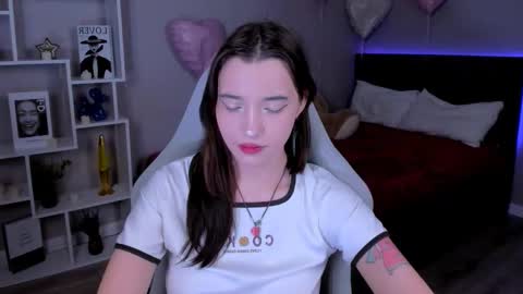 kimm wong online show from March 16, 3:09 am