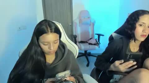 kimmi online show from February 5, 10:35 pm