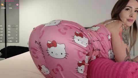 Kimmie online show from May 27, 6:16 pm