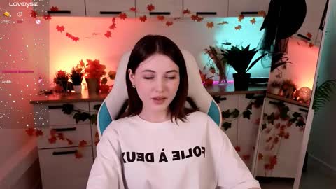  Your Kimmie  follow me  online show from November 6, 3:26 pm