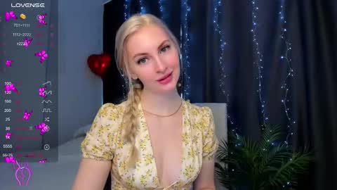 kimmy1_powell online show from September 18, 3:32 am