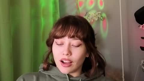 kina_ka online show from October 12, 10:30 am