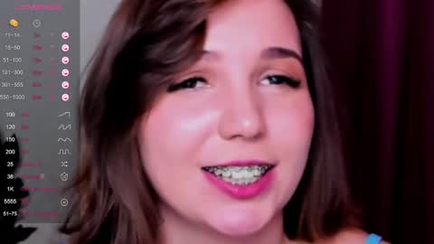 Hazel online show from March 4, 7:43 pm