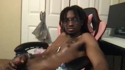 Snapshot of king_lj293 chatting on January 7, 7:10 am king lj online show from January 7, 7:10 am