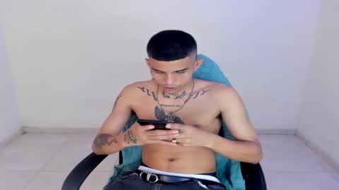 king_warlord online show from June 1, 10:44 pm